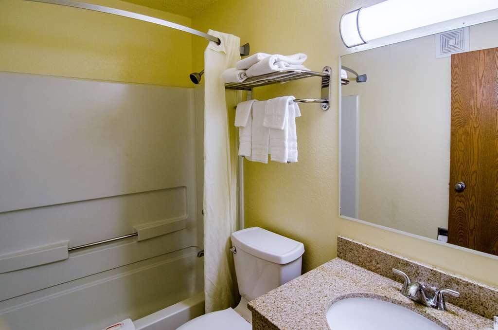 6-montoursville, Pa -