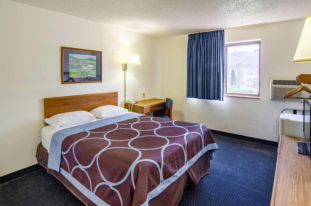 6-montoursville, Pa -