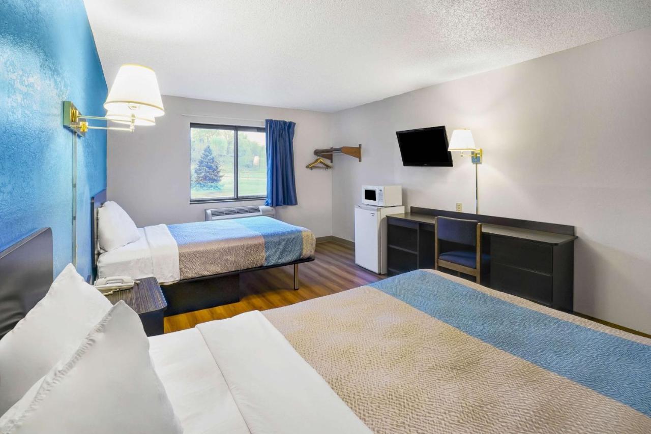 6-montoursville, Pa -