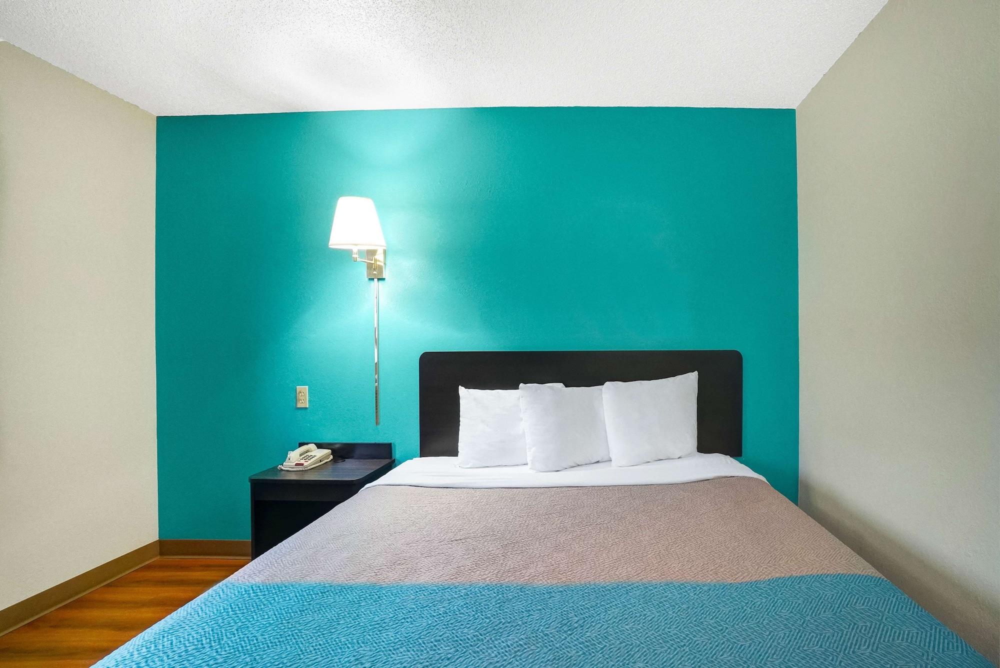Hotel 6-montoursville, Pa - Williamsport